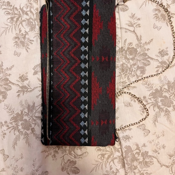 Aztec Fold Over Clutch - Picture 6 of 6